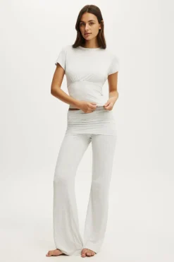 Airy Soft Basque T-Shirt