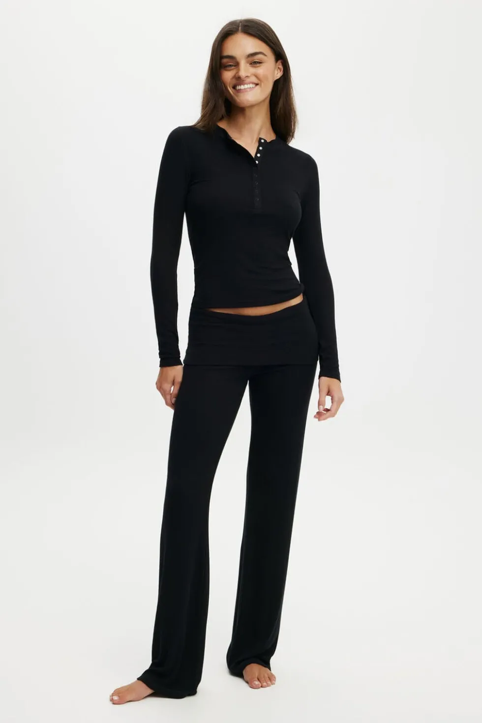 Airy Soft Roll Waist Pant