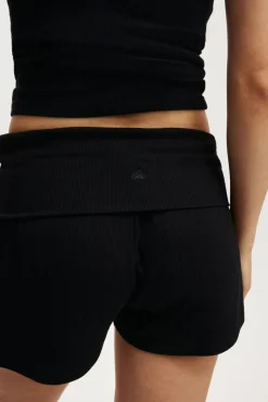 Airy Soft Roll Waist Short