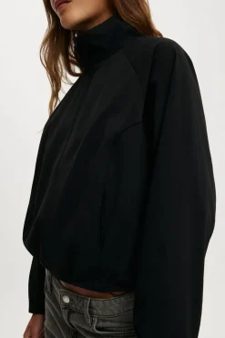 Ari Spray Jacket