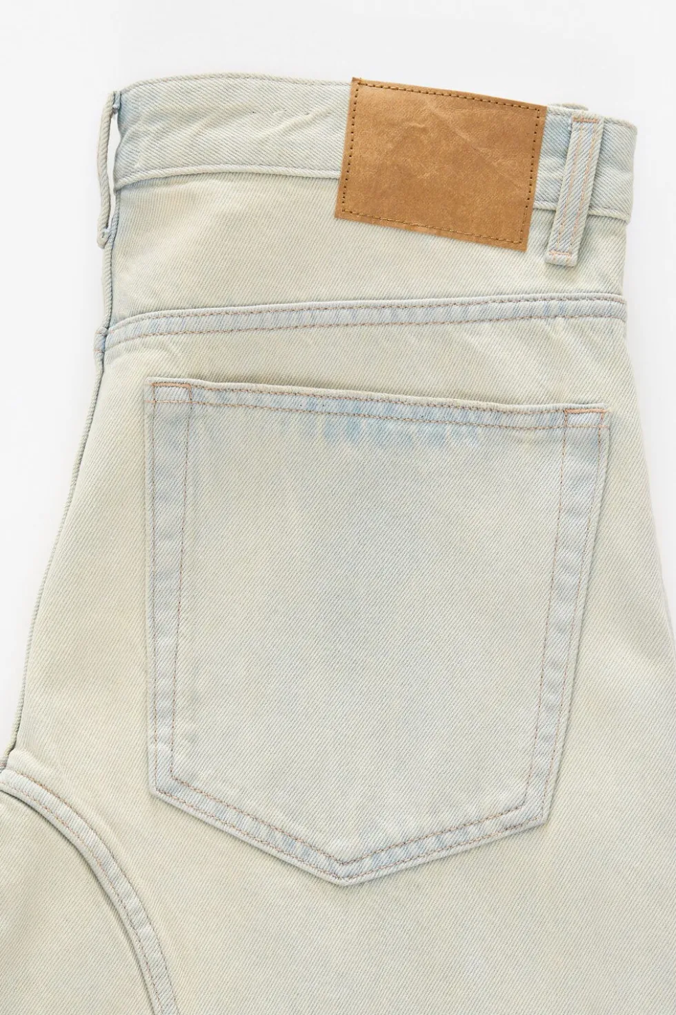 Baggy Barrel Jean