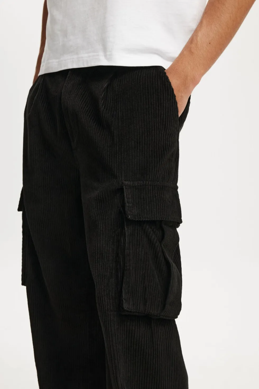 Baggy Pleat Cargo Pant