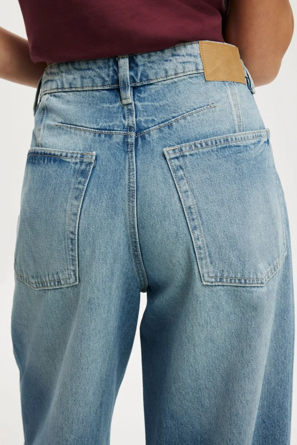 Barrel Jean