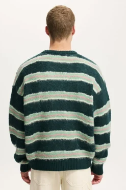 Box Fit Fuzzy Crew Knit