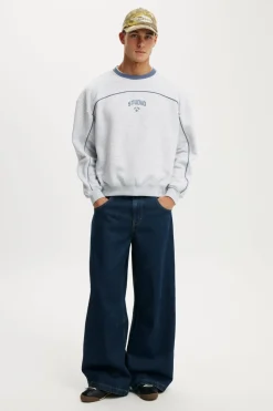 Box Fit Graphic Crew Sweater