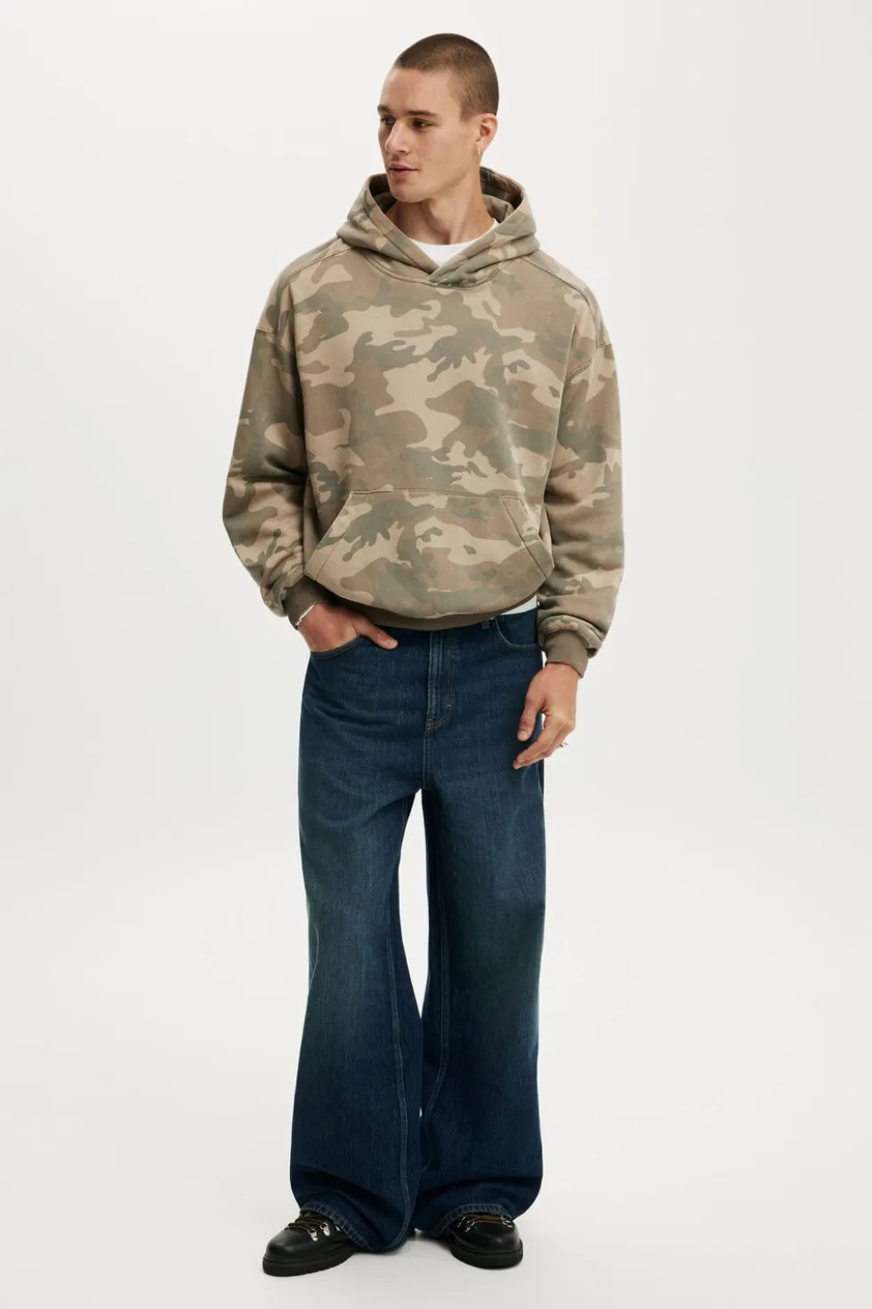 Box Fit Hoodie