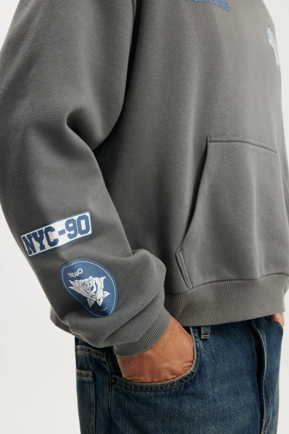 Cropped Fit Graphic Hoodie