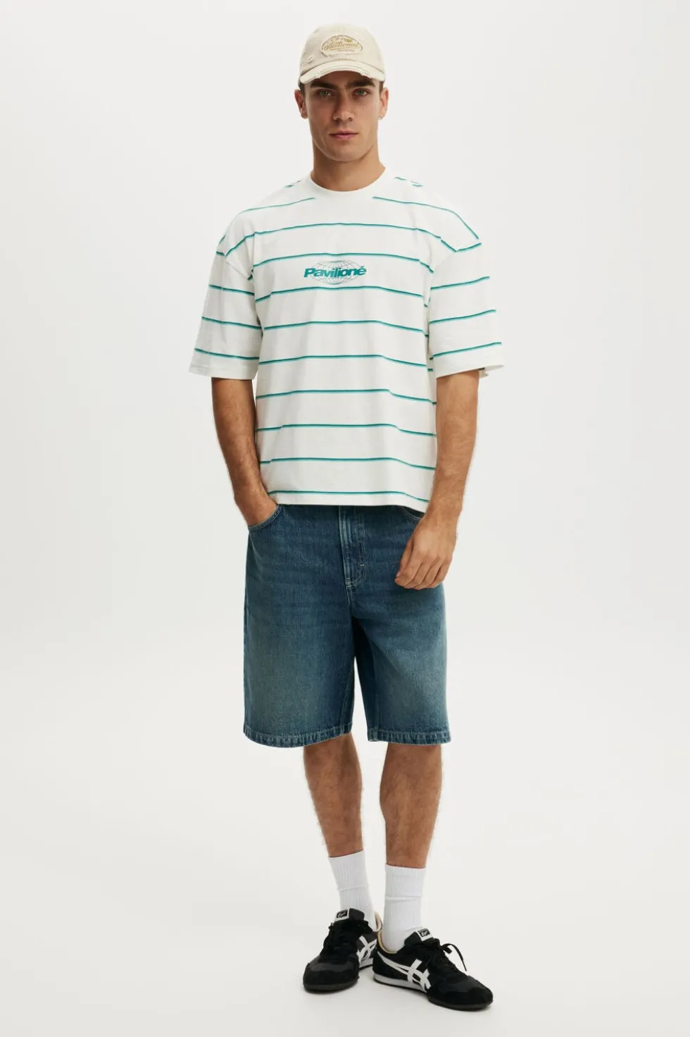Cropped Fit Graphic T-Shirt