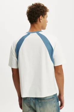 Cropped Fit Graphic T-Shirt