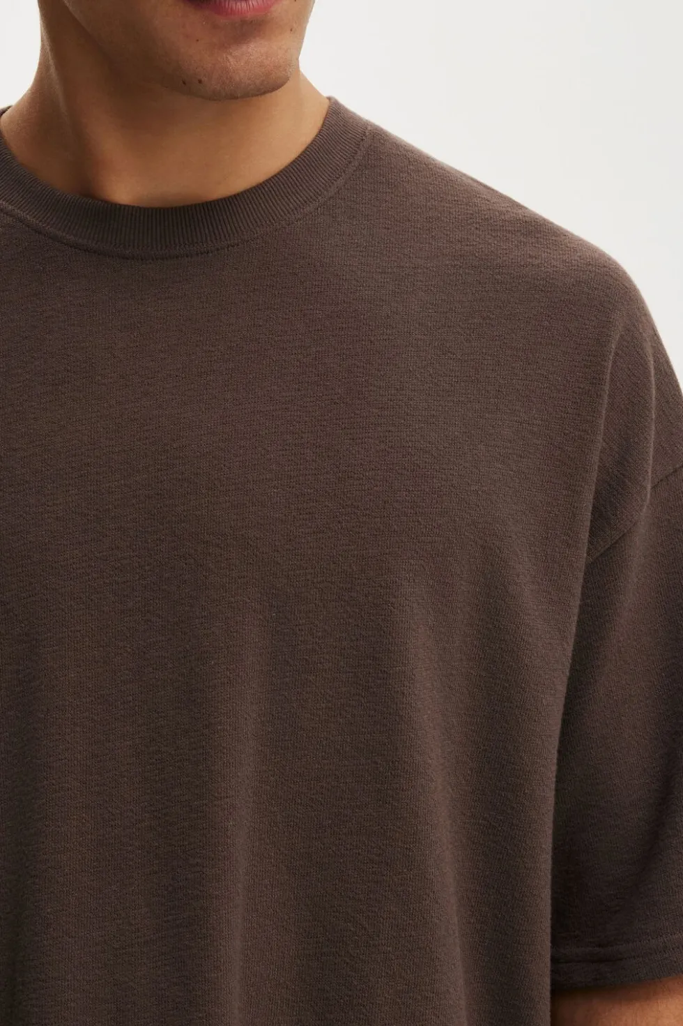 Cropped Fit T-Shirt