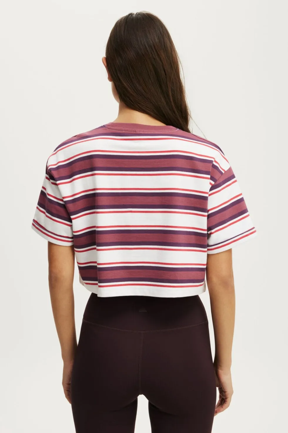 Cropped Graphic Active Tee