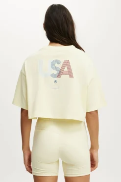 Cropped Graphic Sporty Tee
