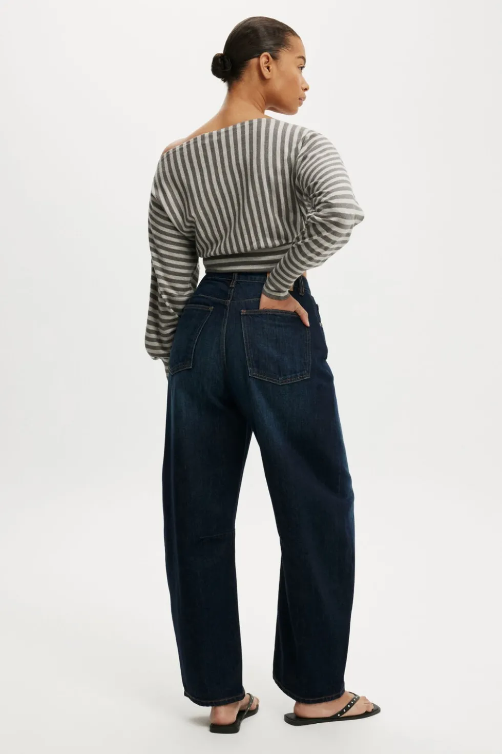 Curvy Barrel Jean