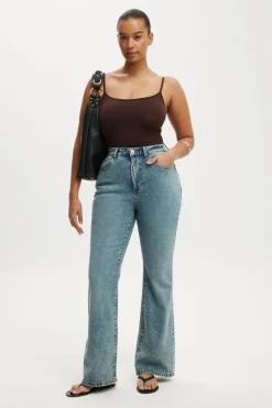 Curvy Flare Jean