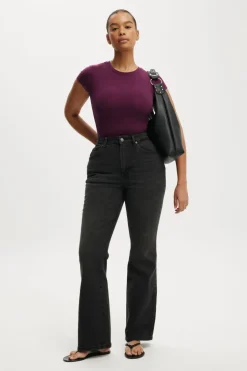 Curvy Flare Jean