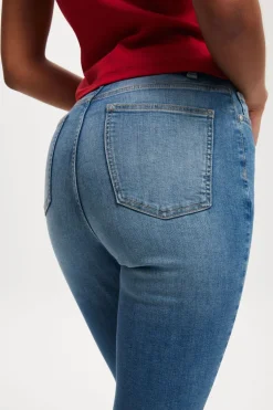 Curvy High Stretch Skinny Jean