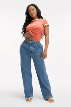 Curvy Stretch Straight Jean