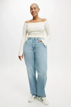 Curvy Stretch Straight Jean