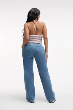 Curvy Stretch Straight Jean