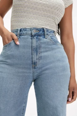 Curvy Stretch Wide Jean