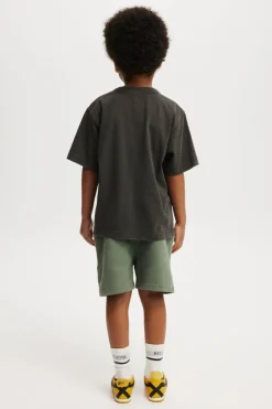 Essentials Short