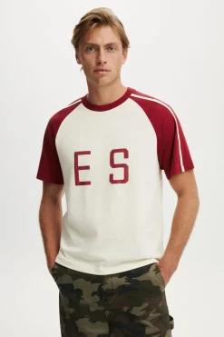 Everyday Fit Graphic T-Shirt