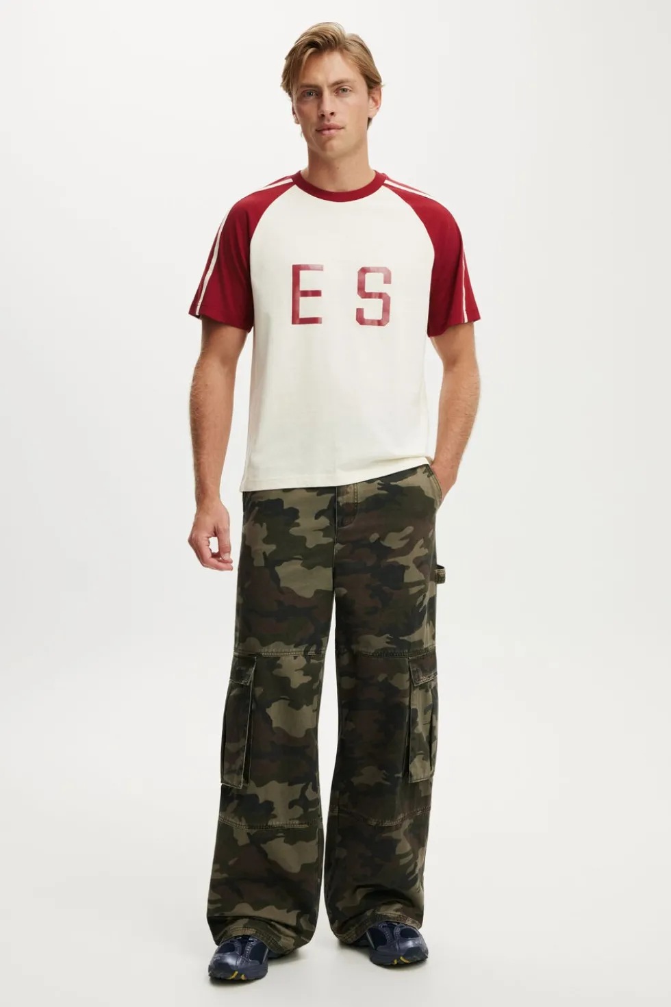 Everyday Fit Graphic T-Shirt