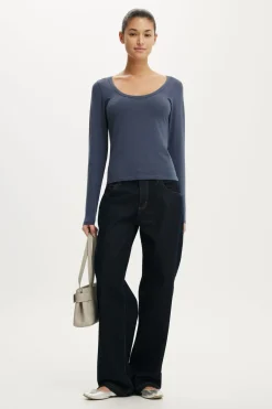 Everyday Smooth Scoop Neck Long Sleeve