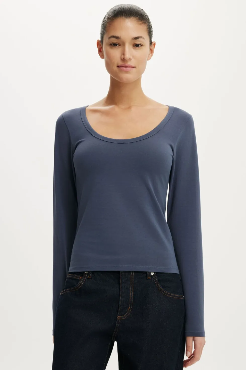 Everyday Smooth Scoop Neck Long Sleeve
