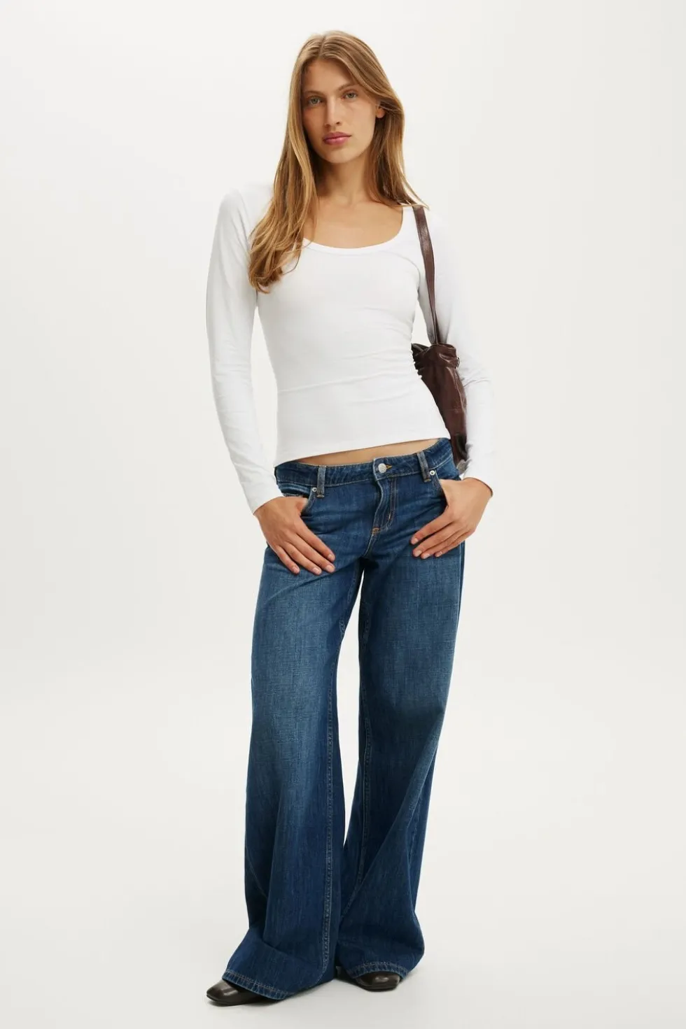 Everyday Smooth Scoop Neck Long Sleeve