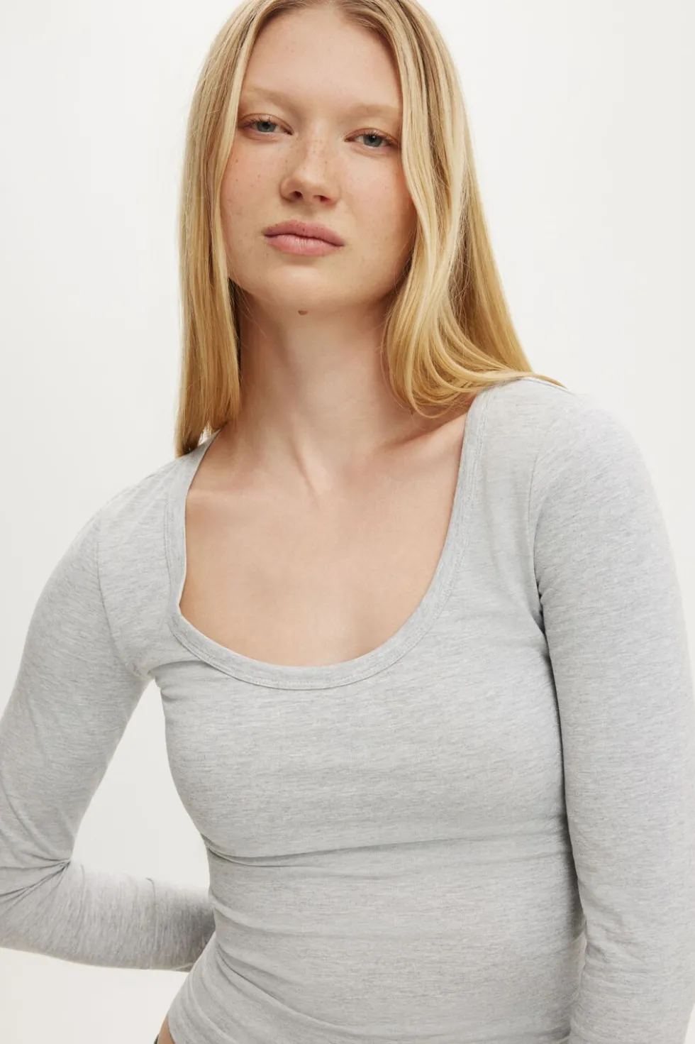 Everyday Smooth Scoop Neck Long Sleeve