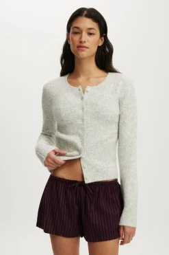 Fluffy Fitted Knit Cardi