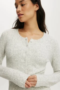 Fluffy Fitted Knit Cardi
