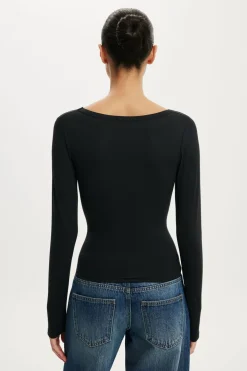 Hold Me V Neck Long Sleeve