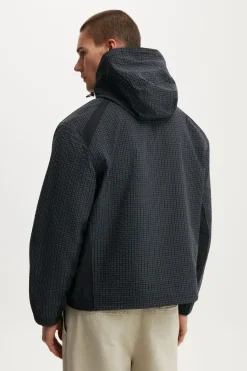 Hooded Spray Jacket