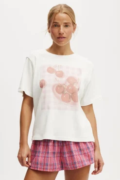 Lounge Graphic Tee