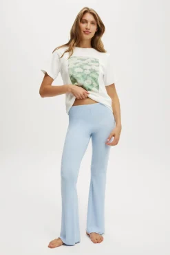 Lounge Graphic Tee