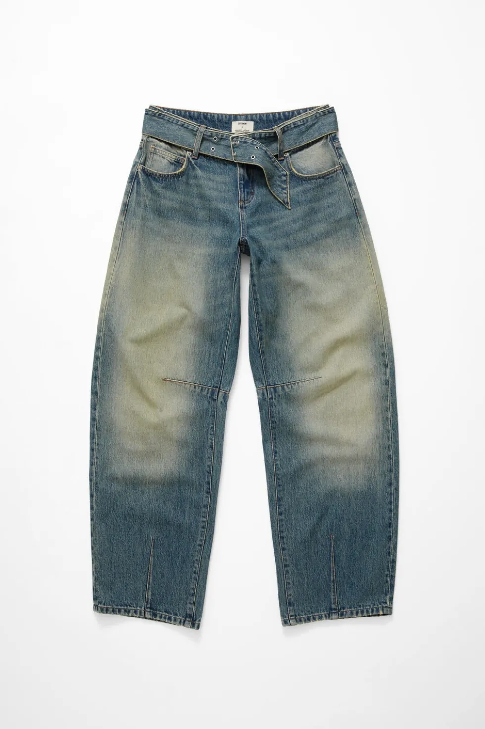 Low Barrel Jean