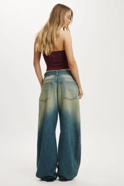 Low Barrel Jean