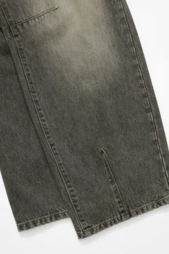 Low Barrel Jean