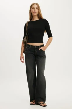 Low Rise Straight Jean