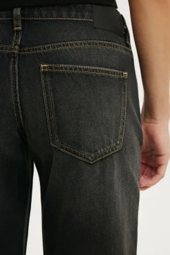 Low Rise Straight Jean