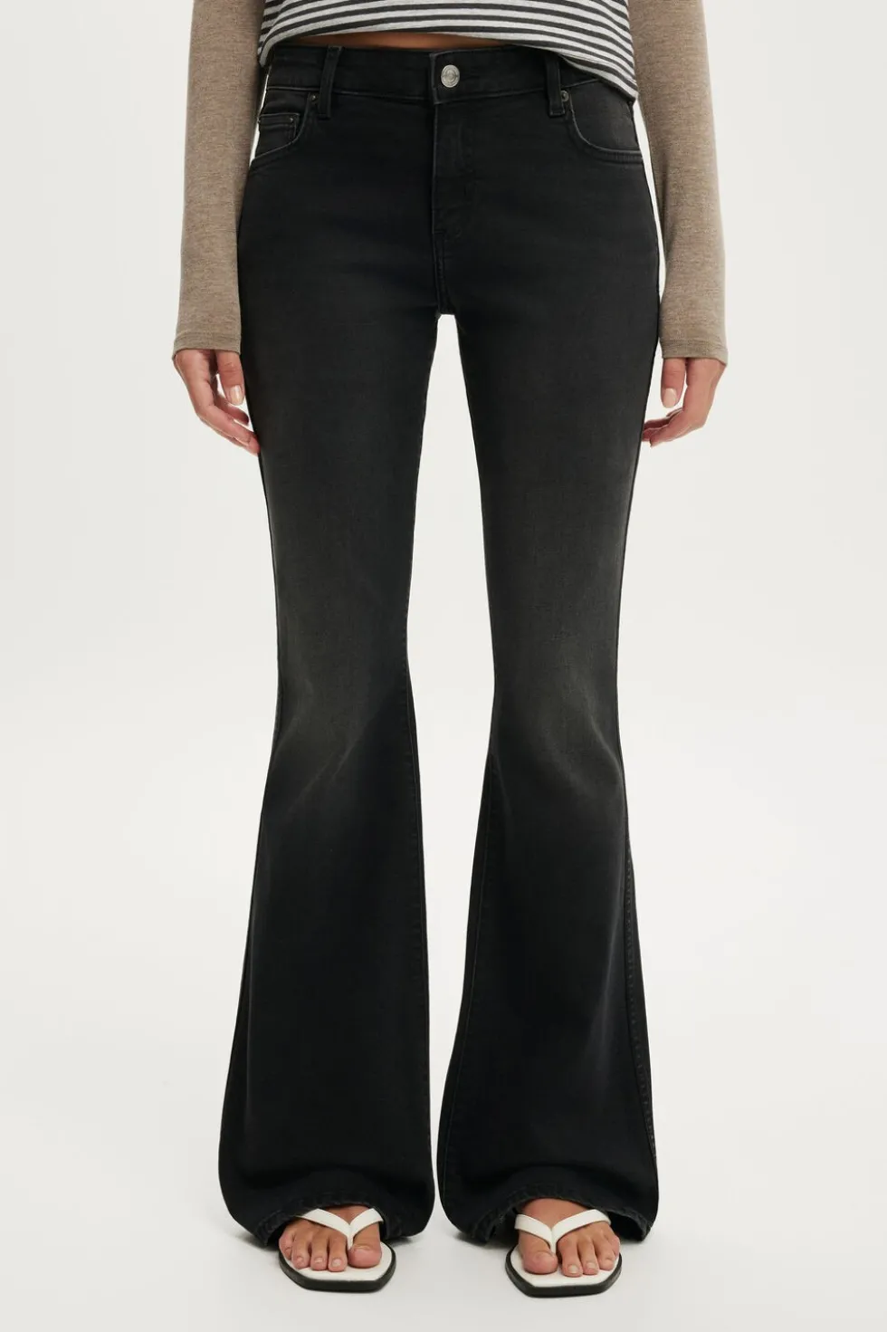 Mid Rise Bootcut Jean