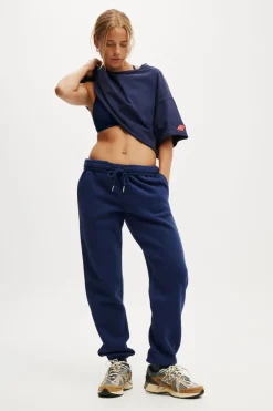 Plush Essential Gym Sweatpant