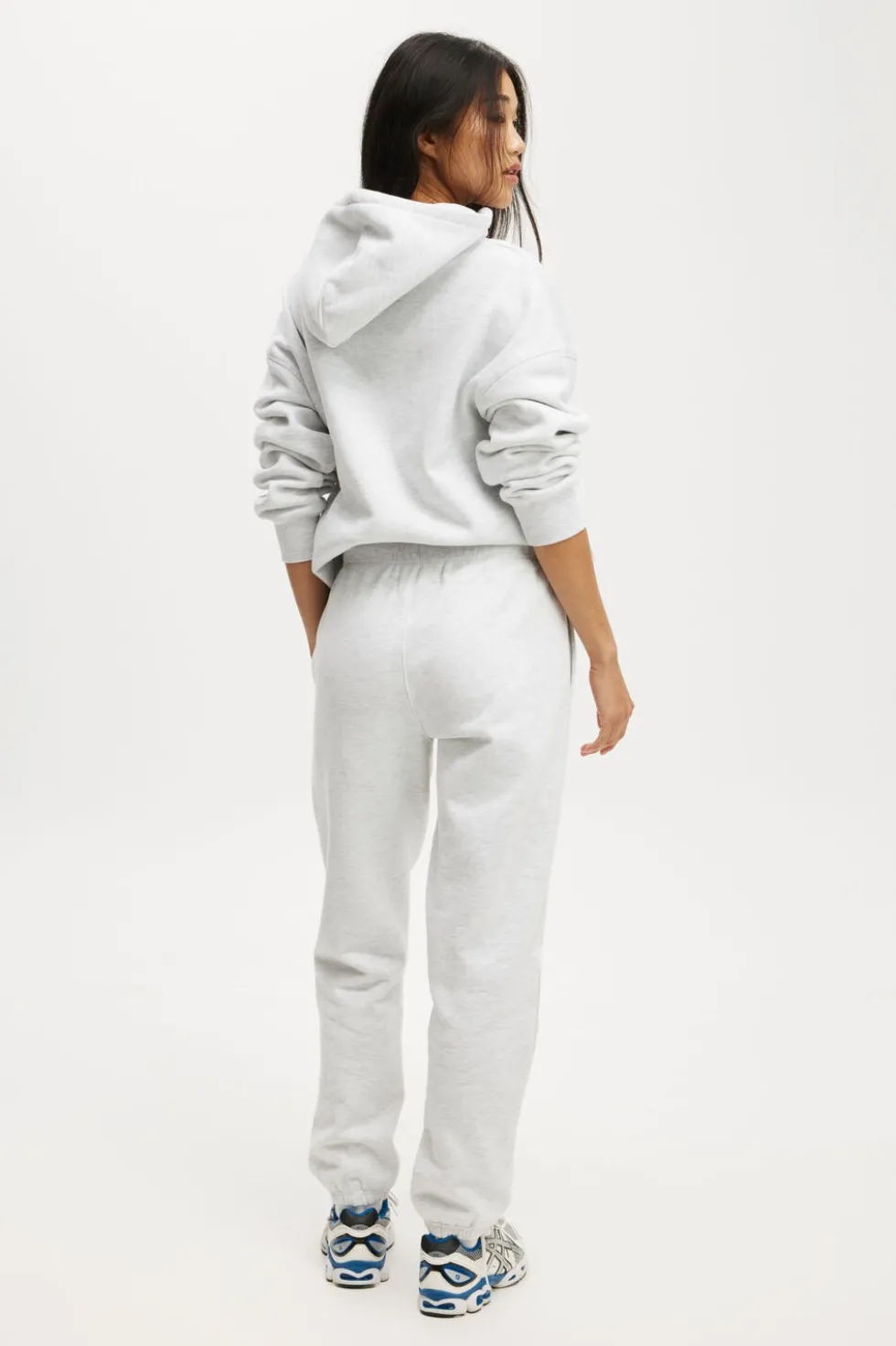 Plush Essential Gym Sweatpant