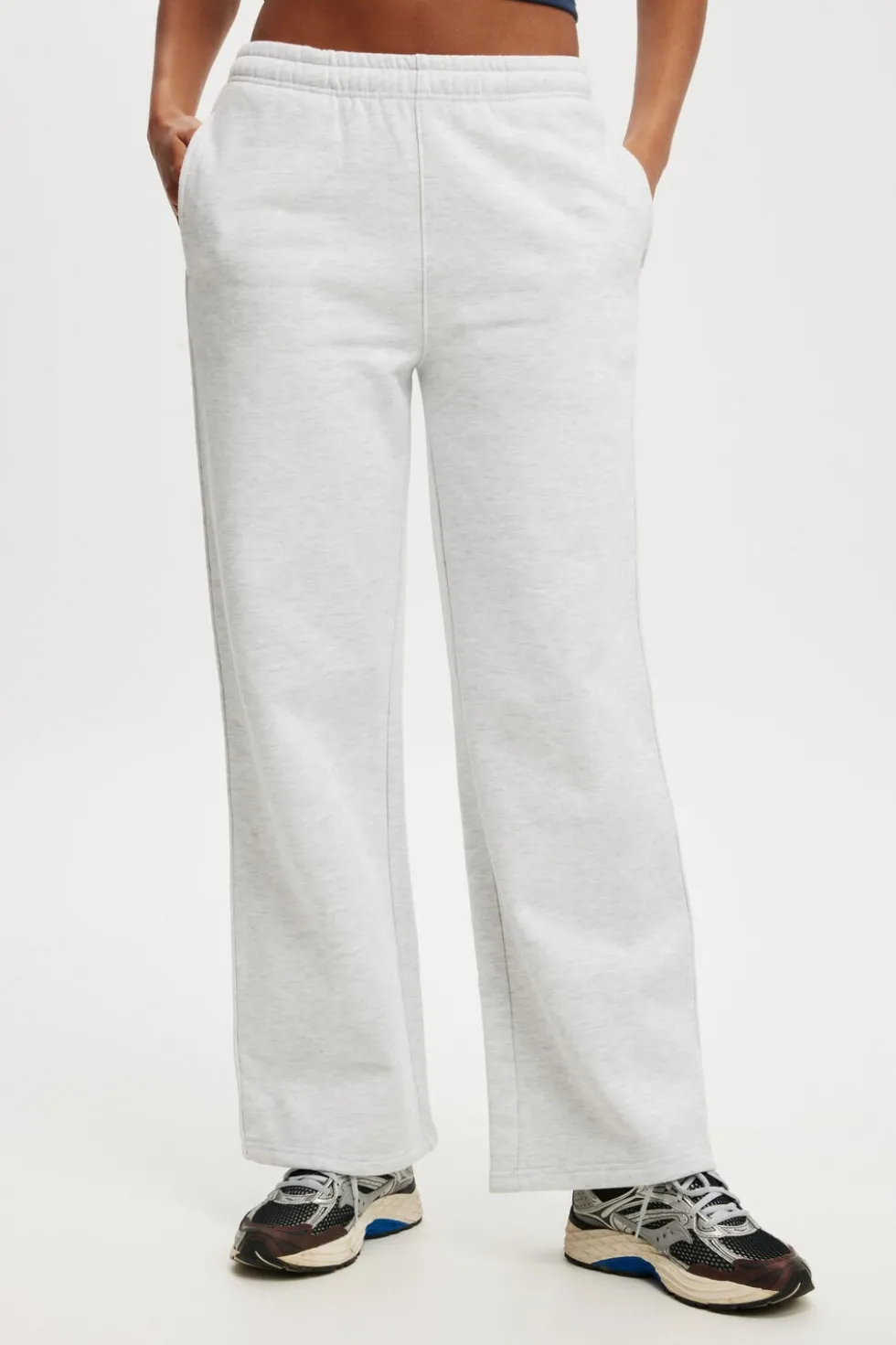 Plush Essential Straight Leg Sweatpant