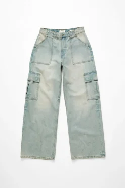 Relaxed Cargo Jean