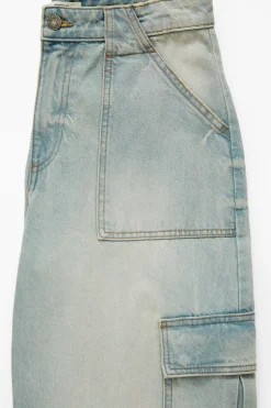 Relaxed Cargo Jean