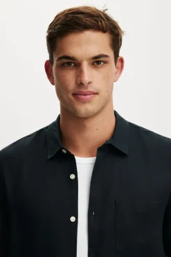 Relaxed Linen Short Sleeve Shirt