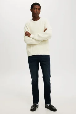 Relaxed Tapered Jean